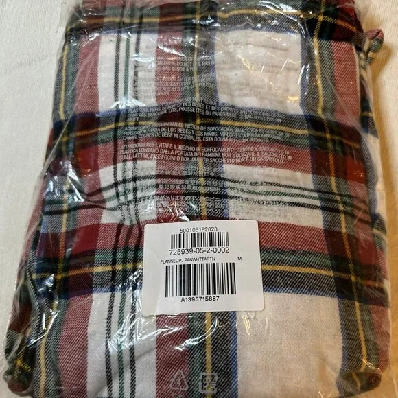 ✨ NWT Old Navy Tartan Plaid Flannel PJ Pants, Women's M ✨ - Picture 2 of 2